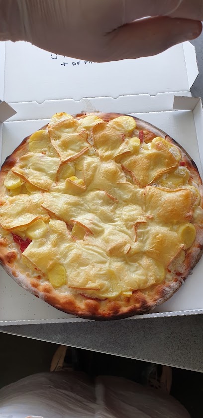 Pizza de Just'Pizza Lavoux à Lavoux