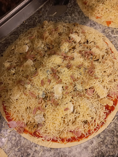 Pizza de La Cabane À Pizzs à Neuville-de-Poitou
